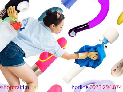 Hướng dẫn cách vệ sinh các sản phẩm sex toy