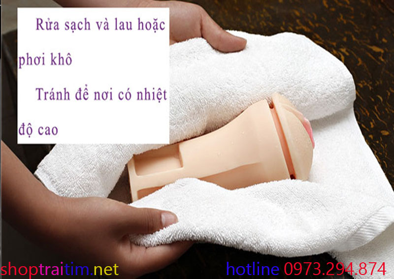 Hướng Dẫn Cách Vệ Sinh Các Sản Phẩm Sex Toy An Toàn 2045